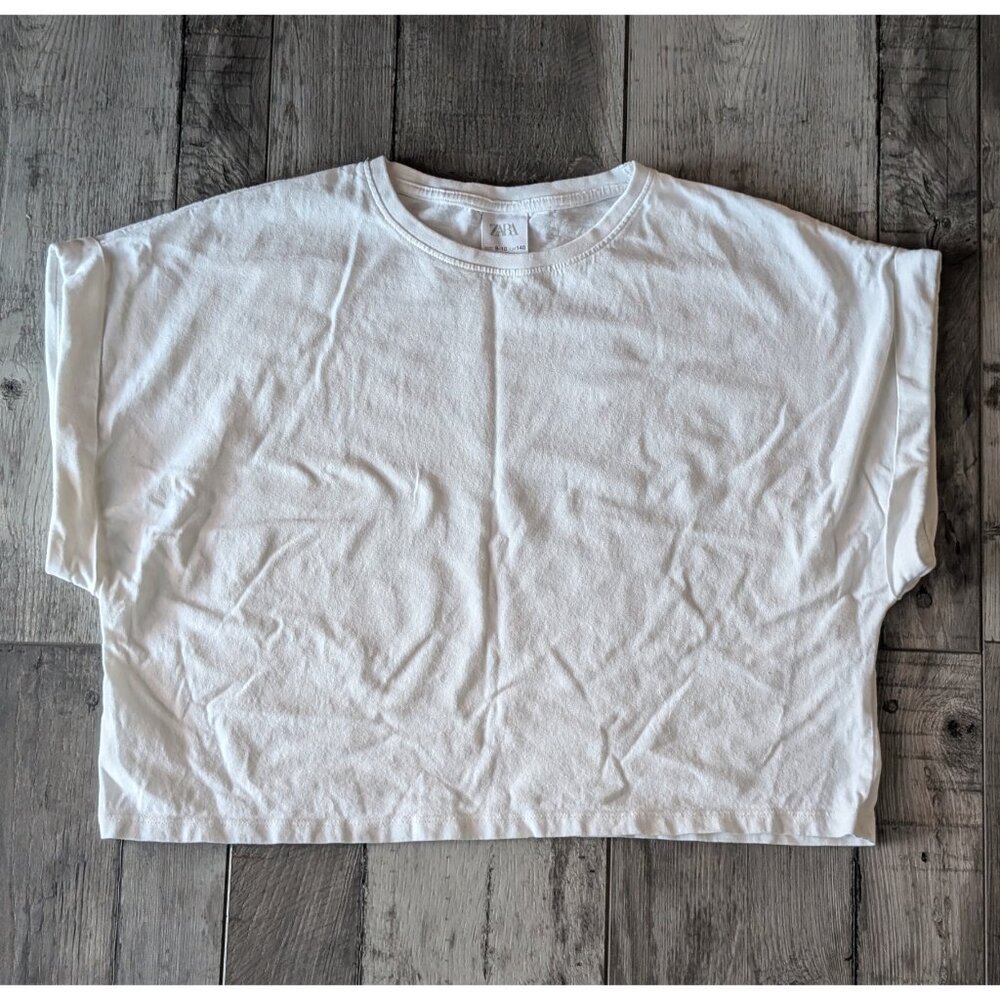 5️⃣ Zara, Cropped Muscle Tee, White, Sz 9 - 10